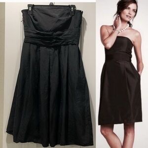 Ann Taylor Women’s Strapless Dress Size 8 100% Silk Black Cocktail Party